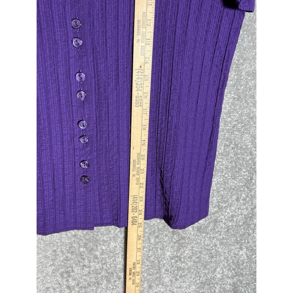 Christopher & Banks Seersucker Button‎ Up Top Womens Size Medium Purple Stretch - Picture 6 of 6